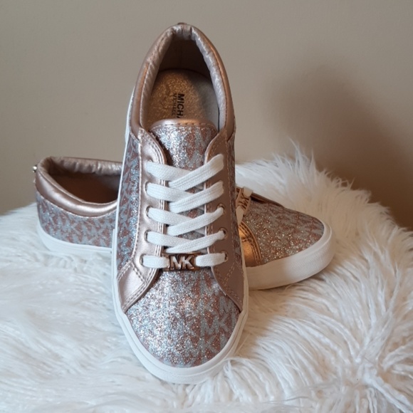 michael kors sneakers clearance